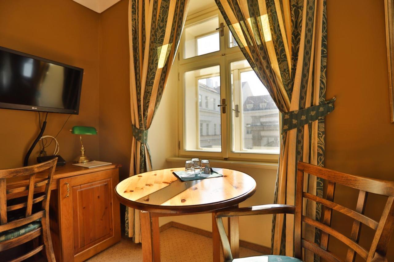 U Schnellu Hotel Prague Luaran gambar